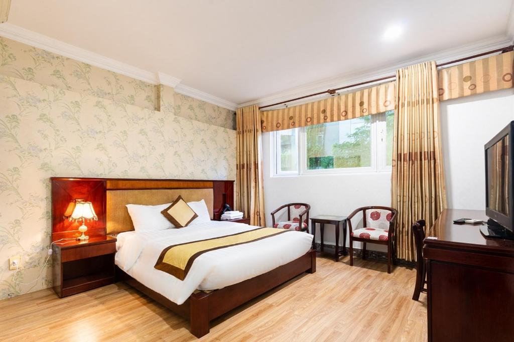 Cosmo Central Hotel Ho Chi Minh Extérieur photo
