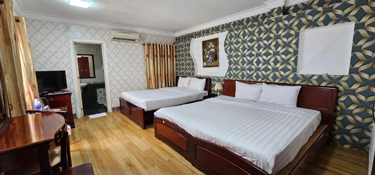 Cosmo Central Hotel Ho Chi Minh Extérieur photo