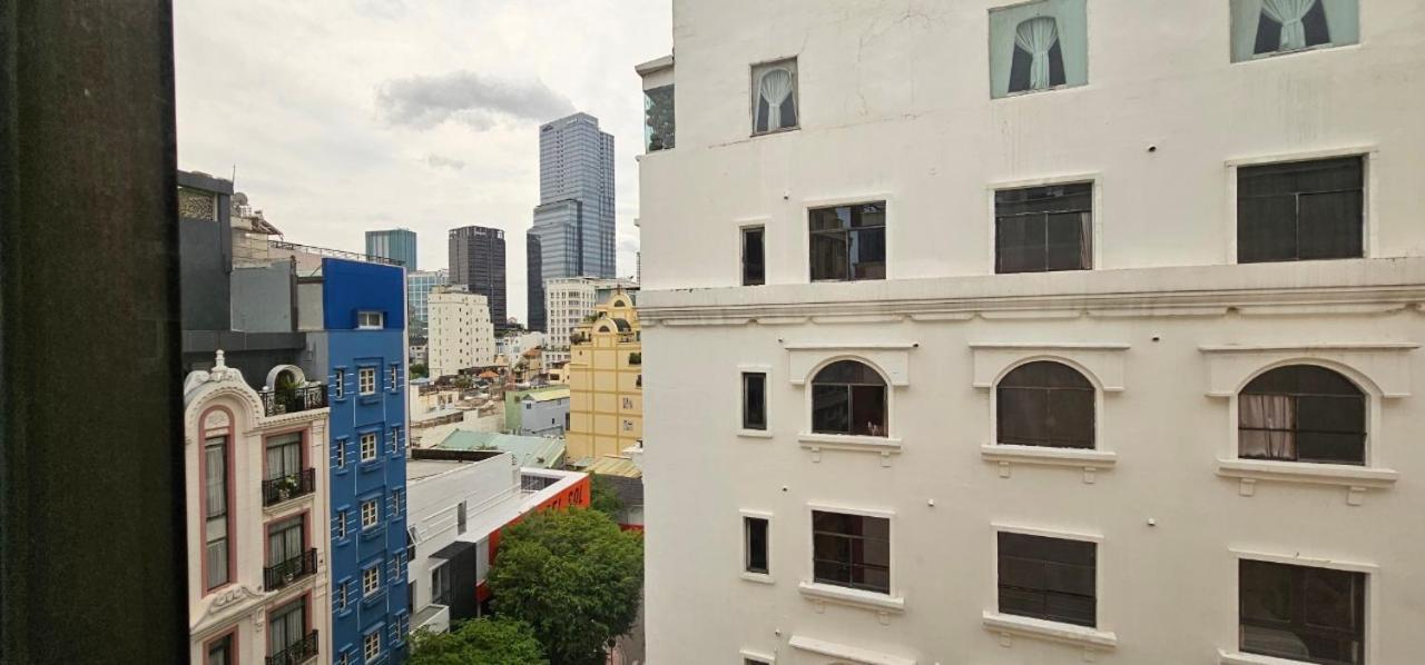 Cosmo Central Hotel Ho Chi Minh Extérieur photo