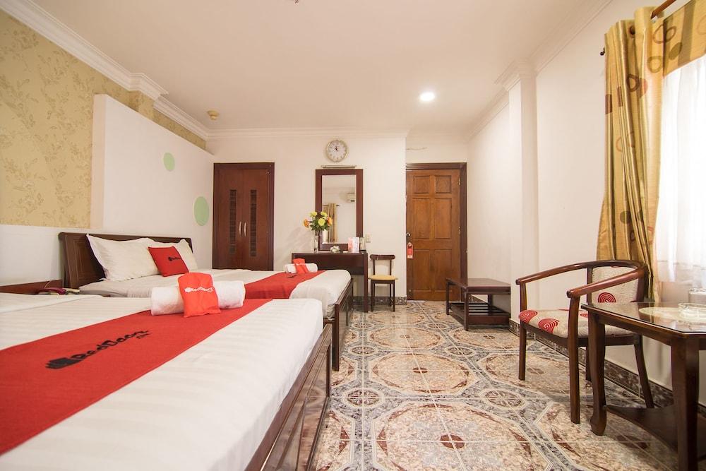 Cosmo Central Hotel Ho Chi Minh Extérieur photo