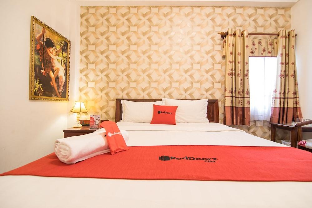 Cosmo Central Hotel Ho Chi Minh Extérieur photo