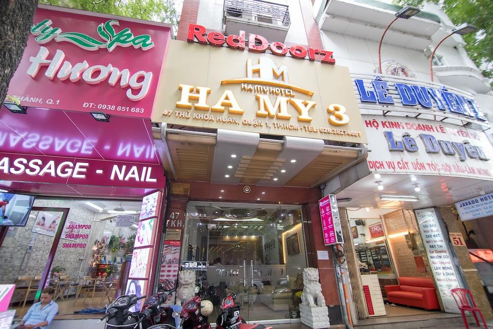 Cosmo Central Hotel Ho Chi Minh Extérieur photo