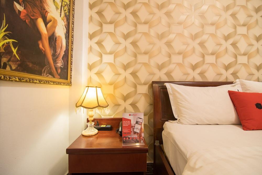 Cosmo Central Hotel Ho Chi Minh Extérieur photo