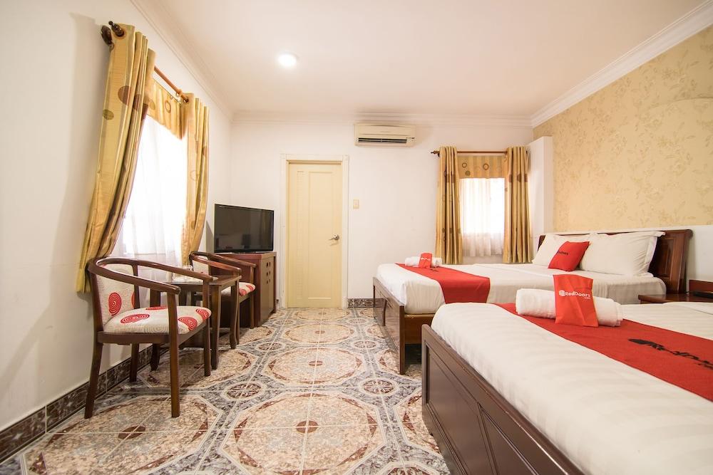 Cosmo Central Hotel Ho Chi Minh Extérieur photo